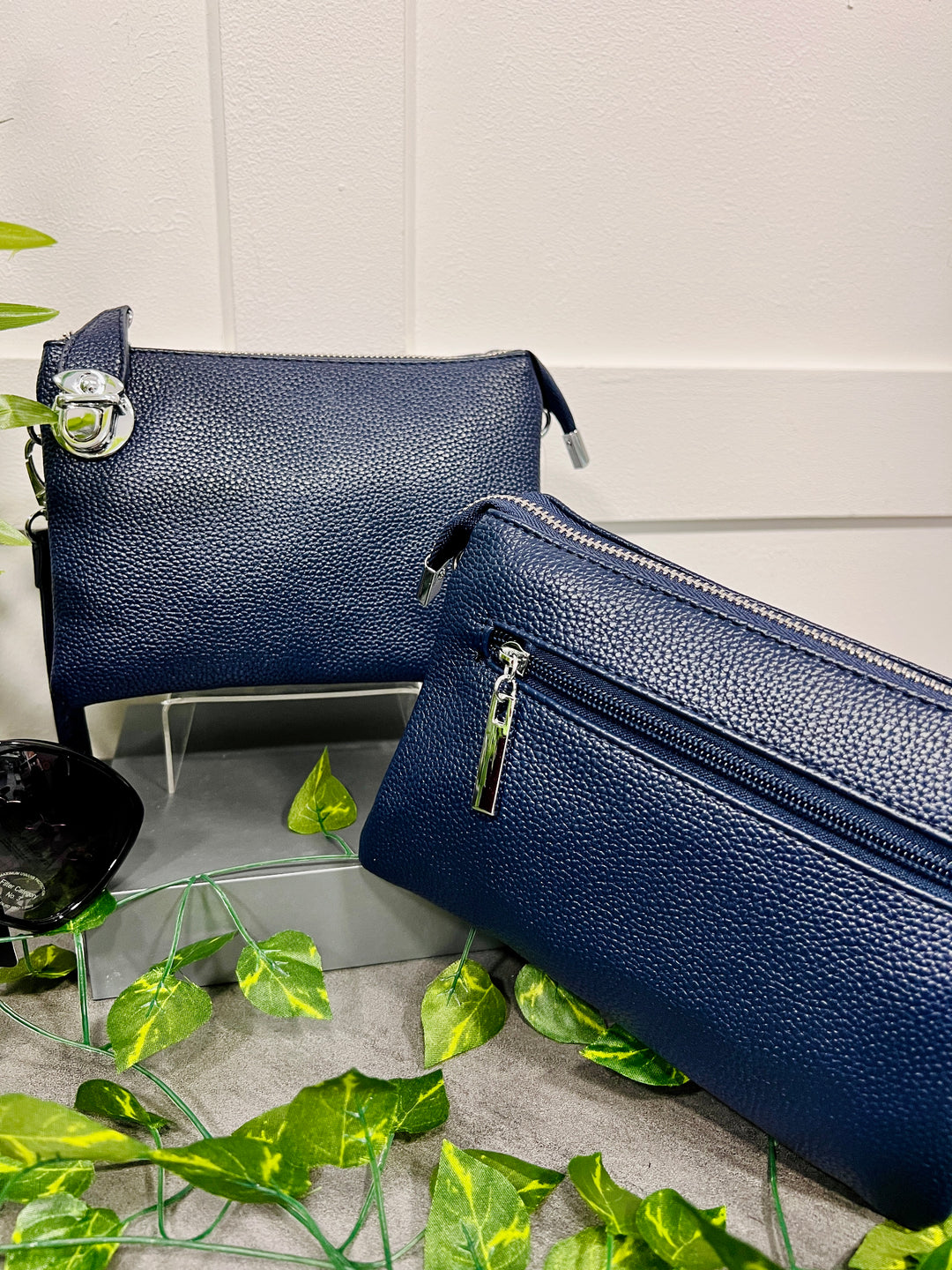Trudy Clutch Handbag NAVY