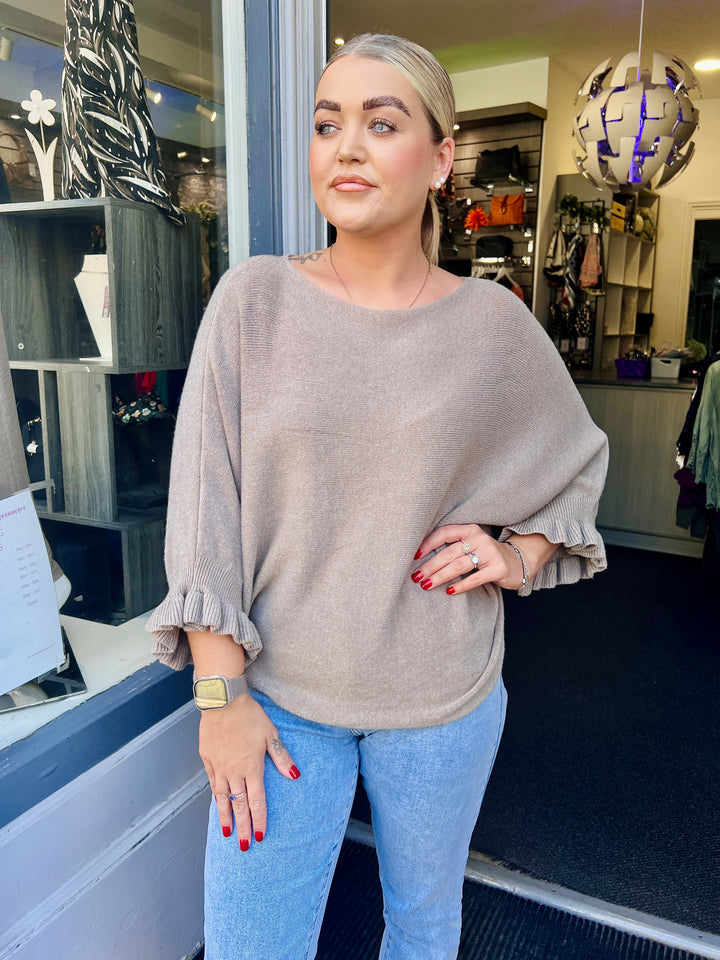Klara Frill Sleeve Knit MOCHA