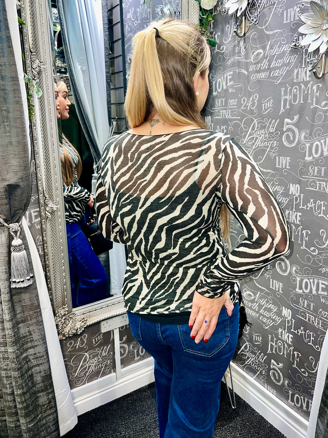 Zebra Print Mesh Top 5% Cashmere WHITE