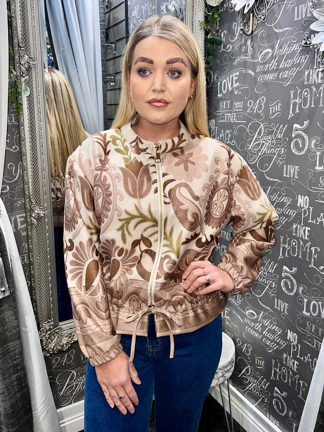Ariana Soft Feel Floral Jacket BEIGE