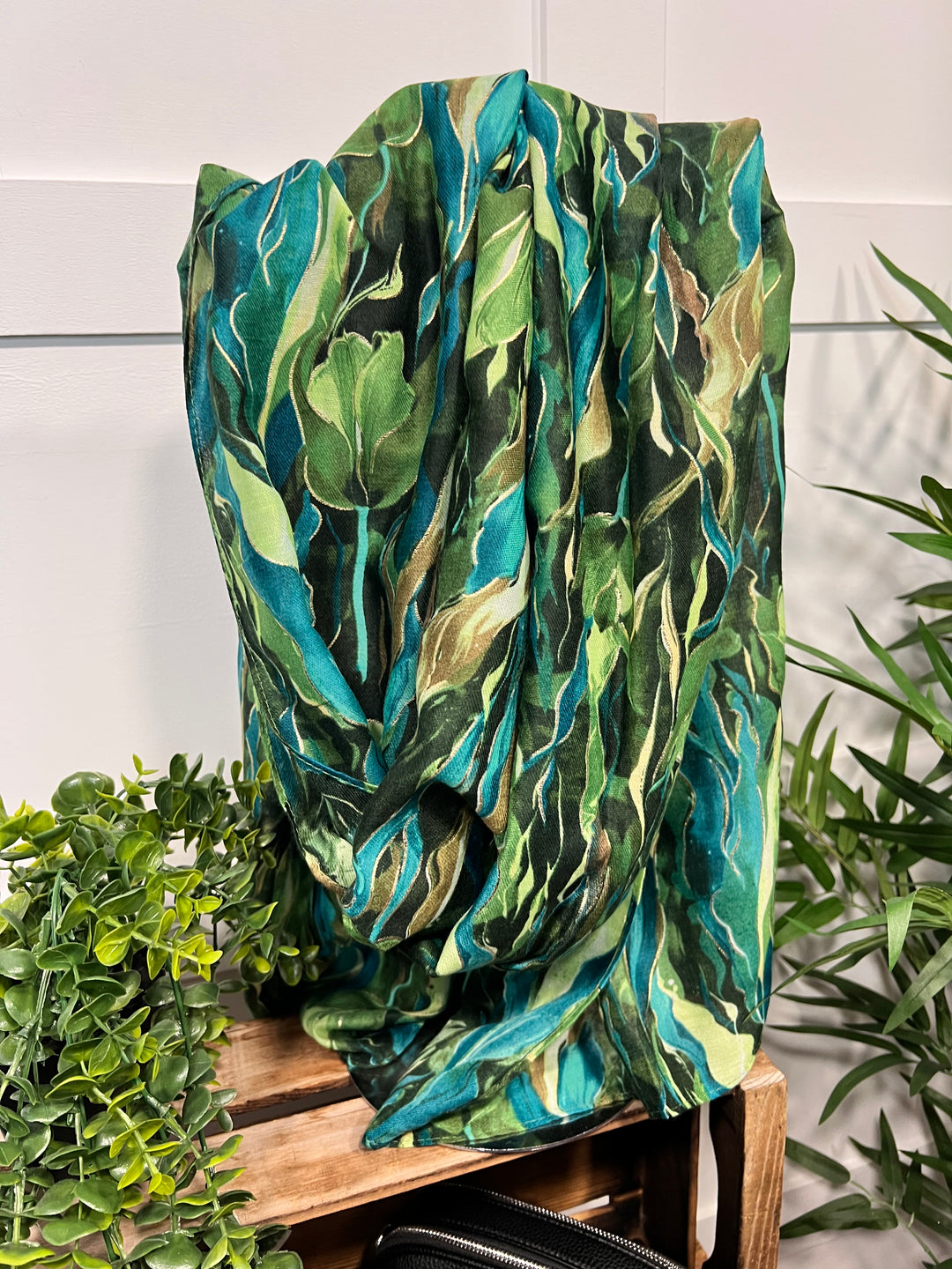 Swirl Leaf Foil Scarf GREEN - Thin Scarf