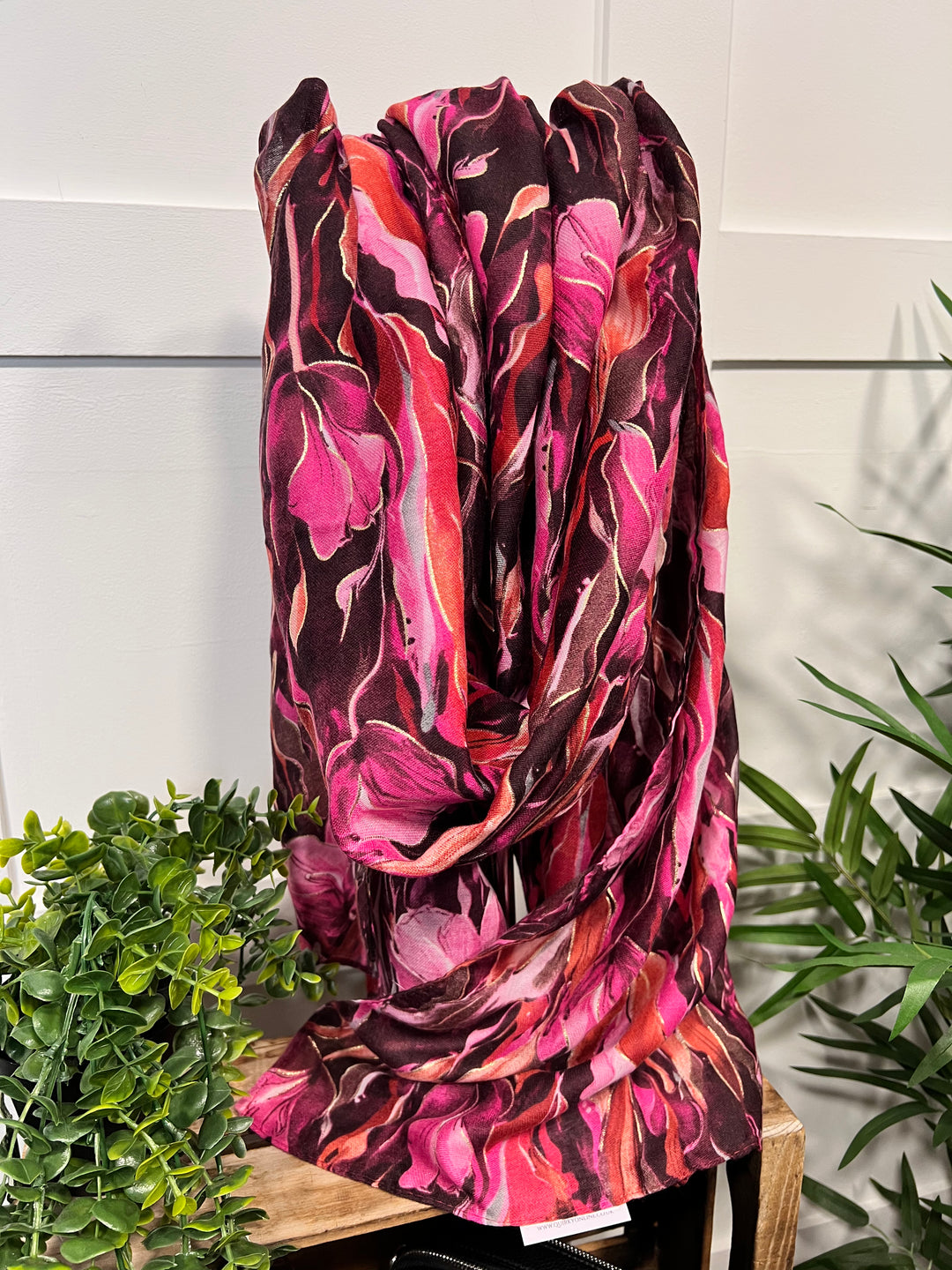 Swirl Leaf Foil Scarf PINK - Thin Scarf