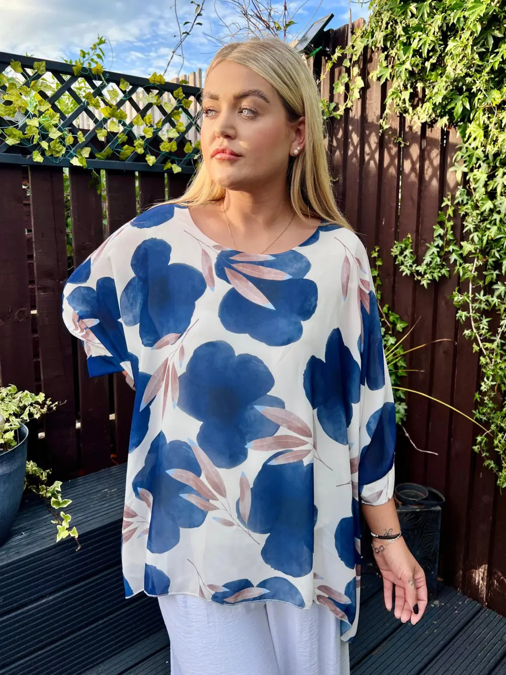Abbie Floral Chiffon Blouse NAVY