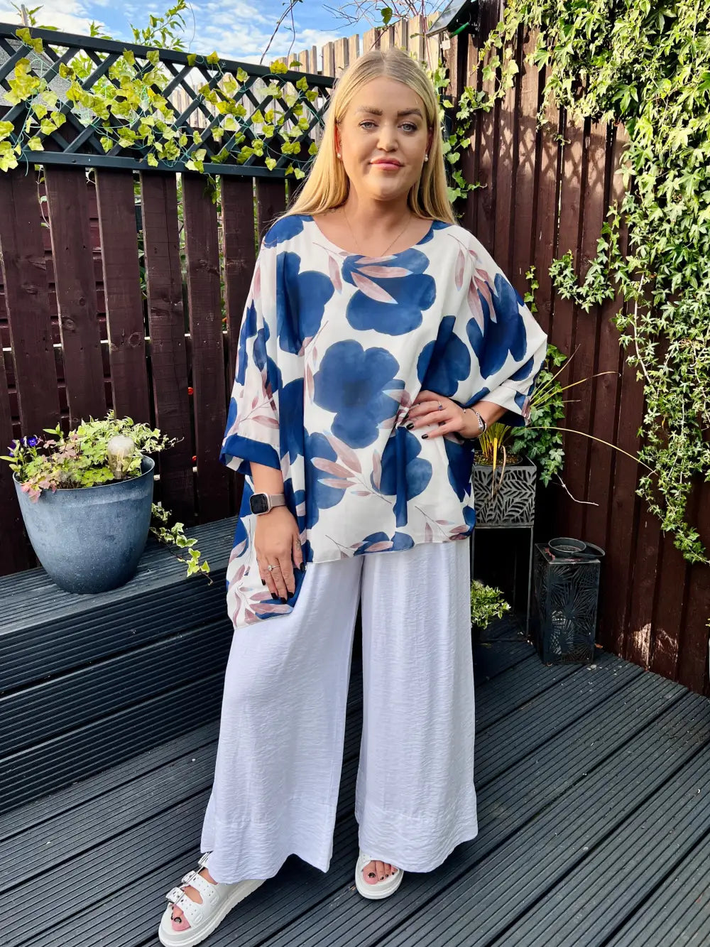 Abbie Floral Chiffon Blouse NAVY