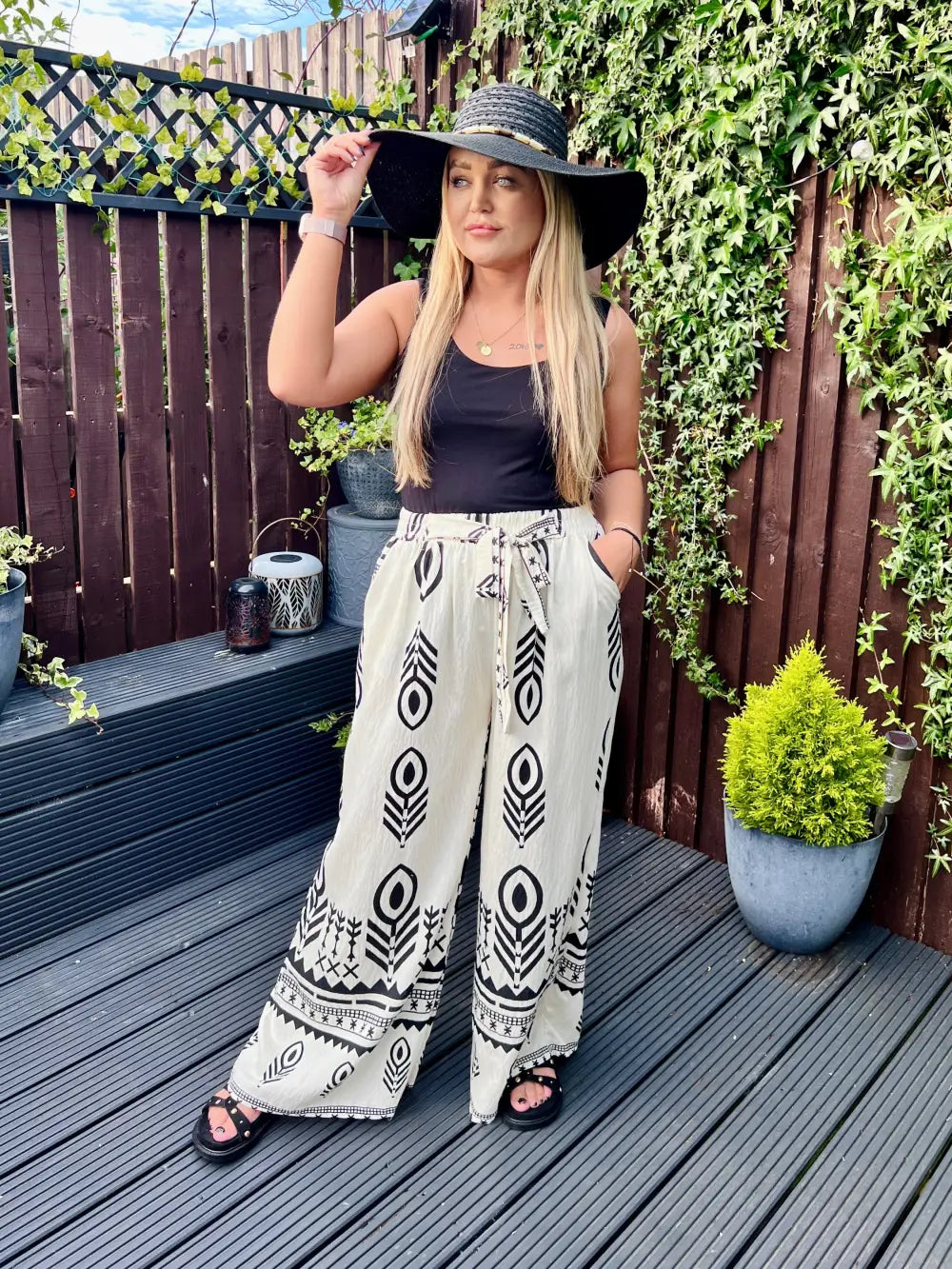 Ainsley Patterned Trousers WHITE