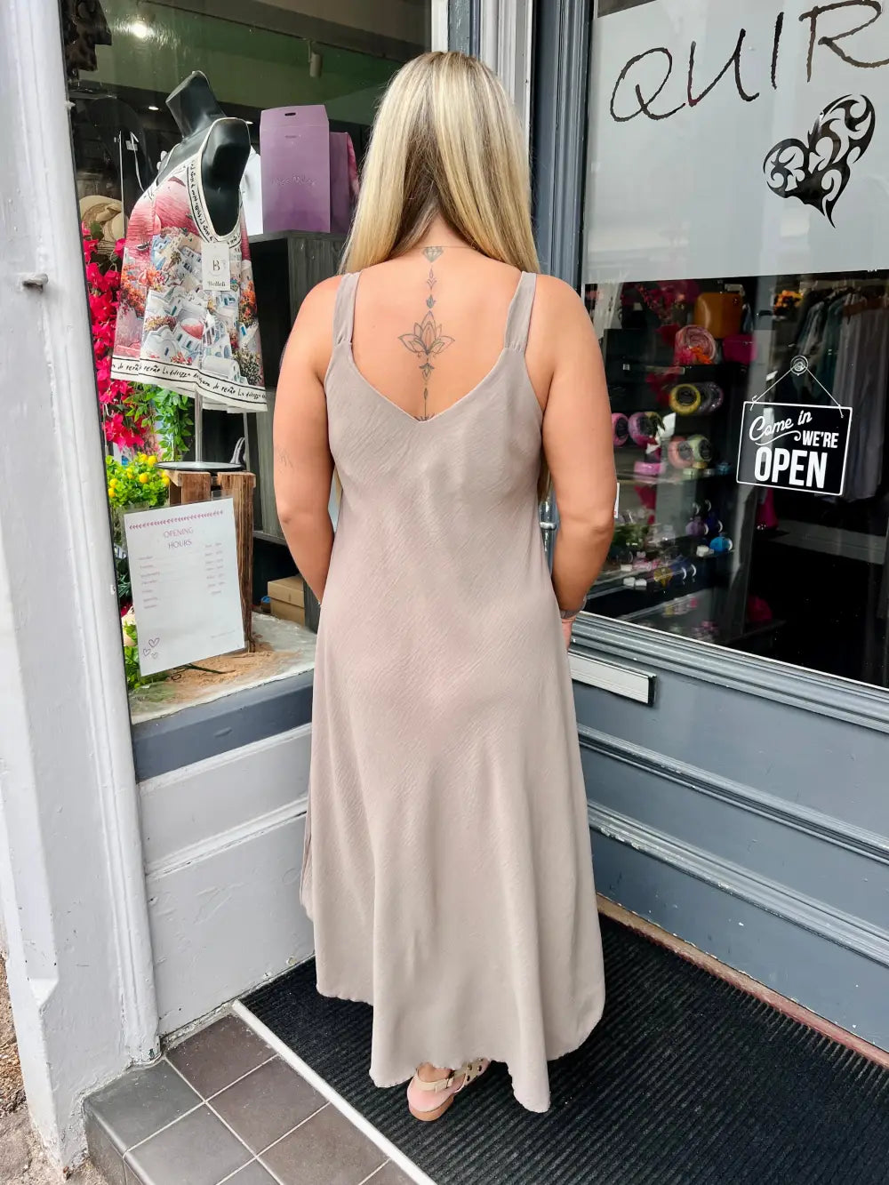 Aria Gold Buckle Maxi Dress MOCHA