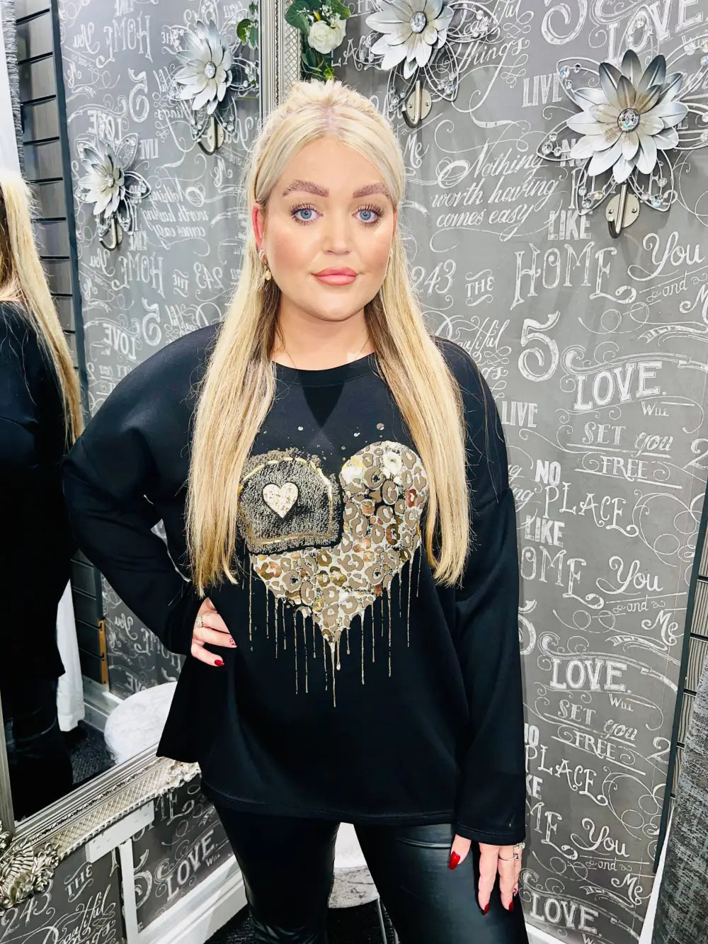 Ashley Foil Heart Print Sweatshirt BLACK
