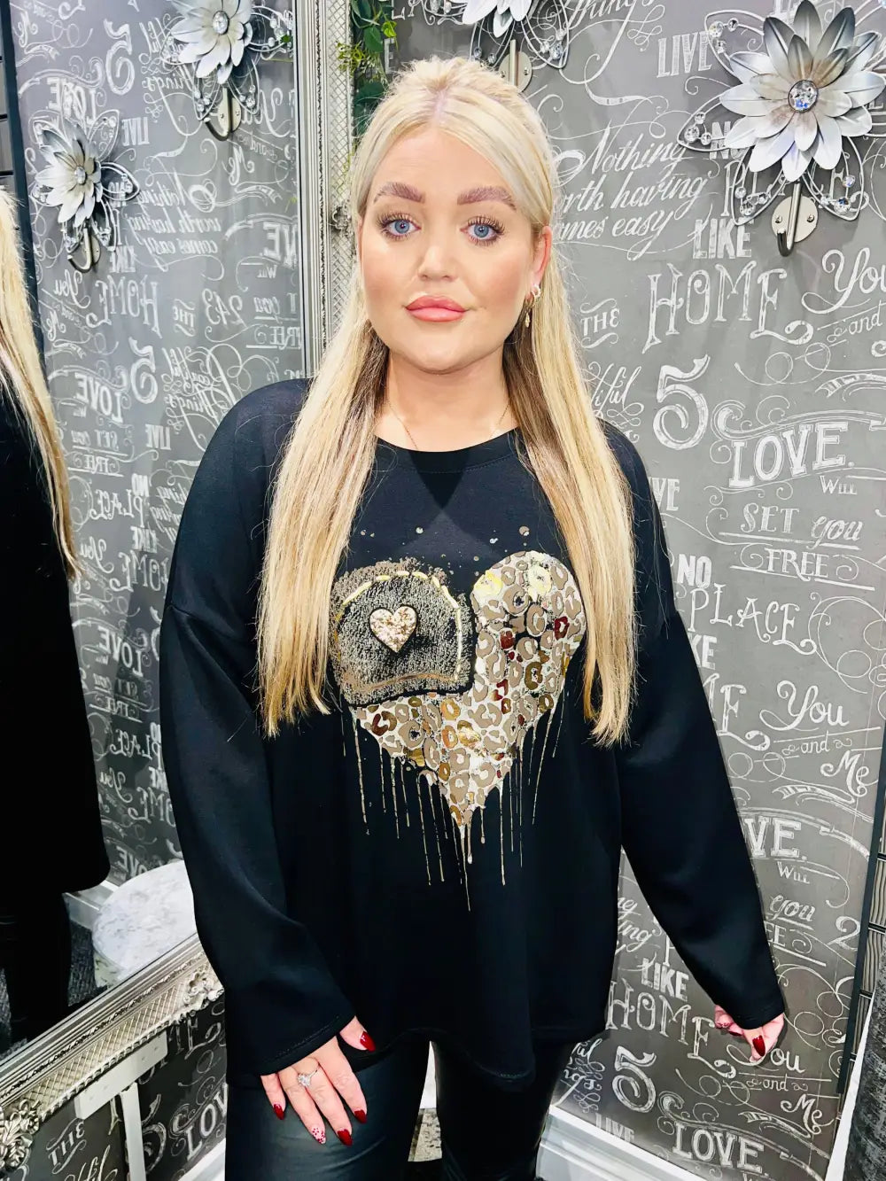 Ashley Foil Heart Print Sweatshirt BLACK
