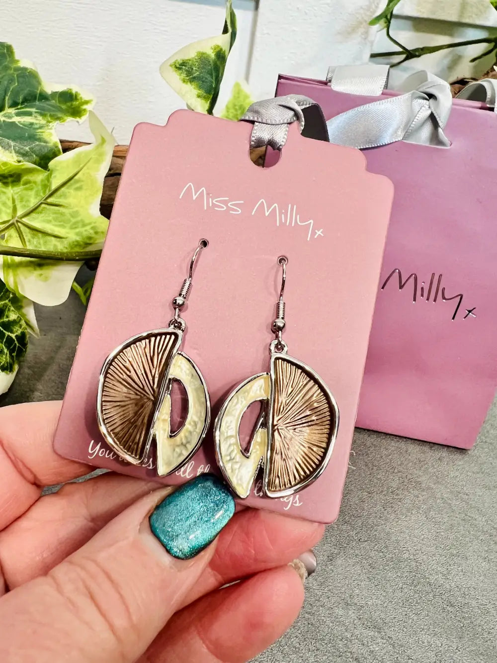 Miss Milly Caramel Hemicycle Earrings