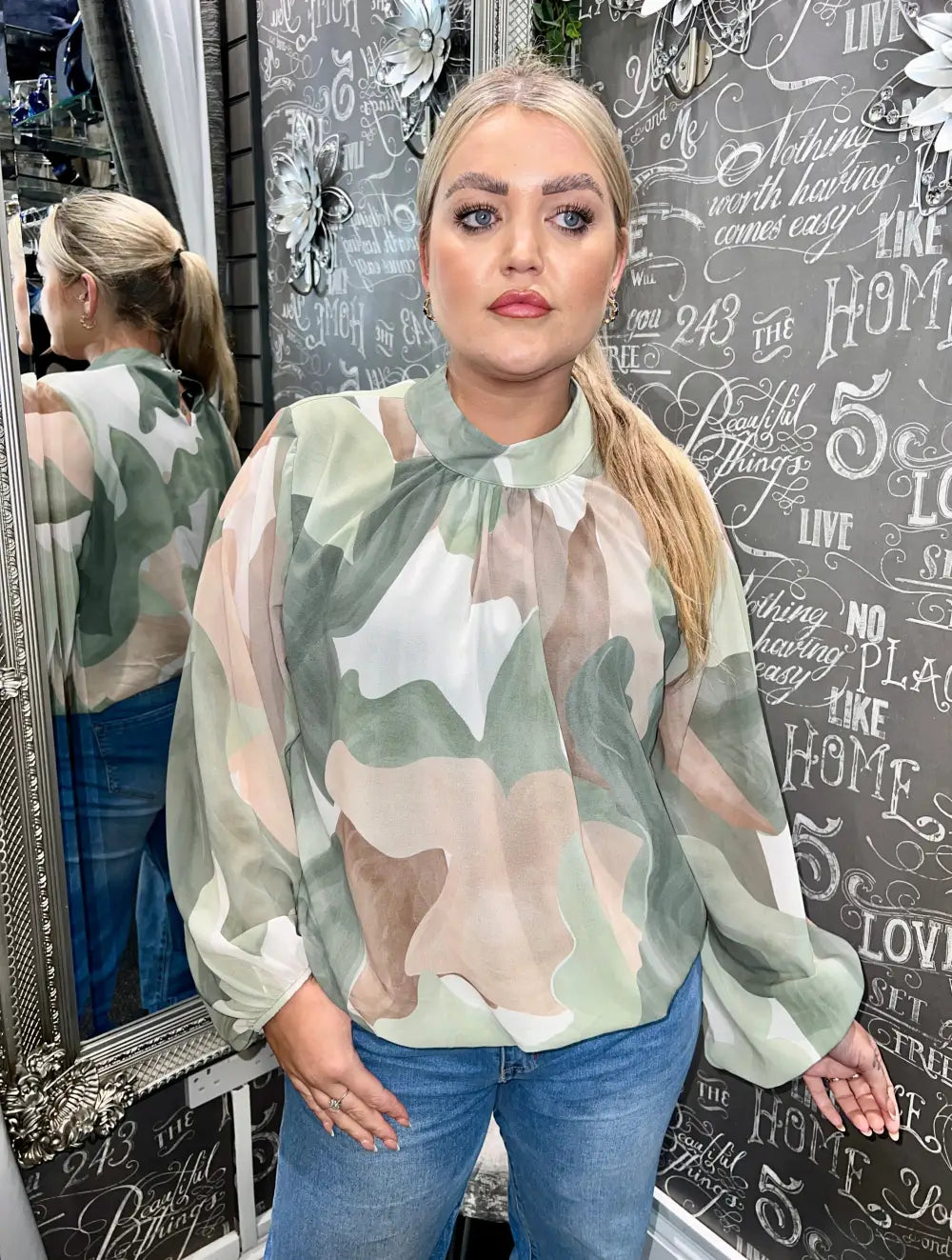 Courtney Abstract Bubblehem Blouse GREEN
