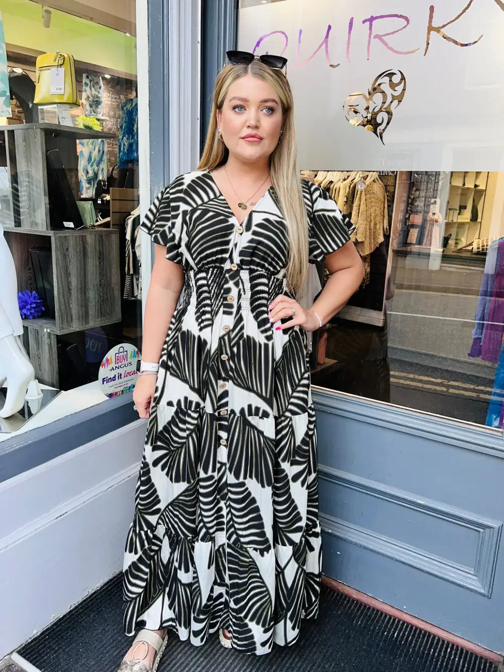 Emilia Large Leaf Print Dress BLACK