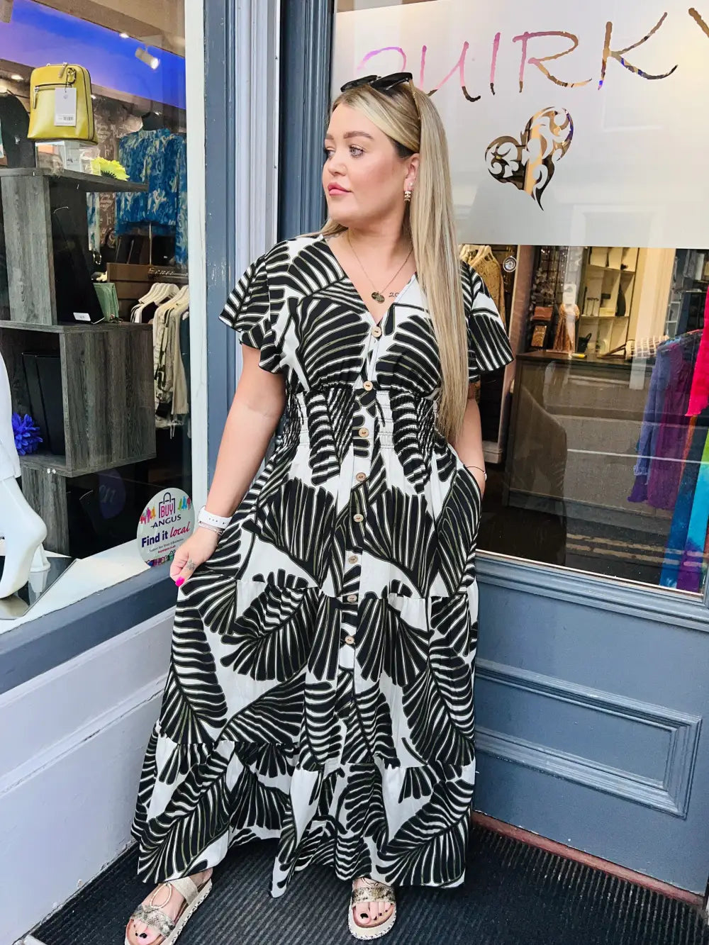 Emilia Large Leaf Print Dress BLACK