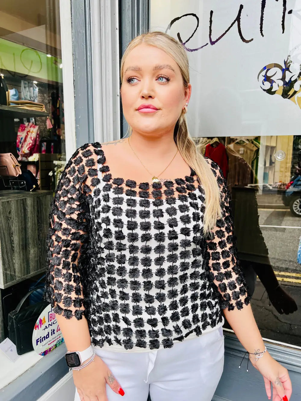 Florence Flower Top BLACK