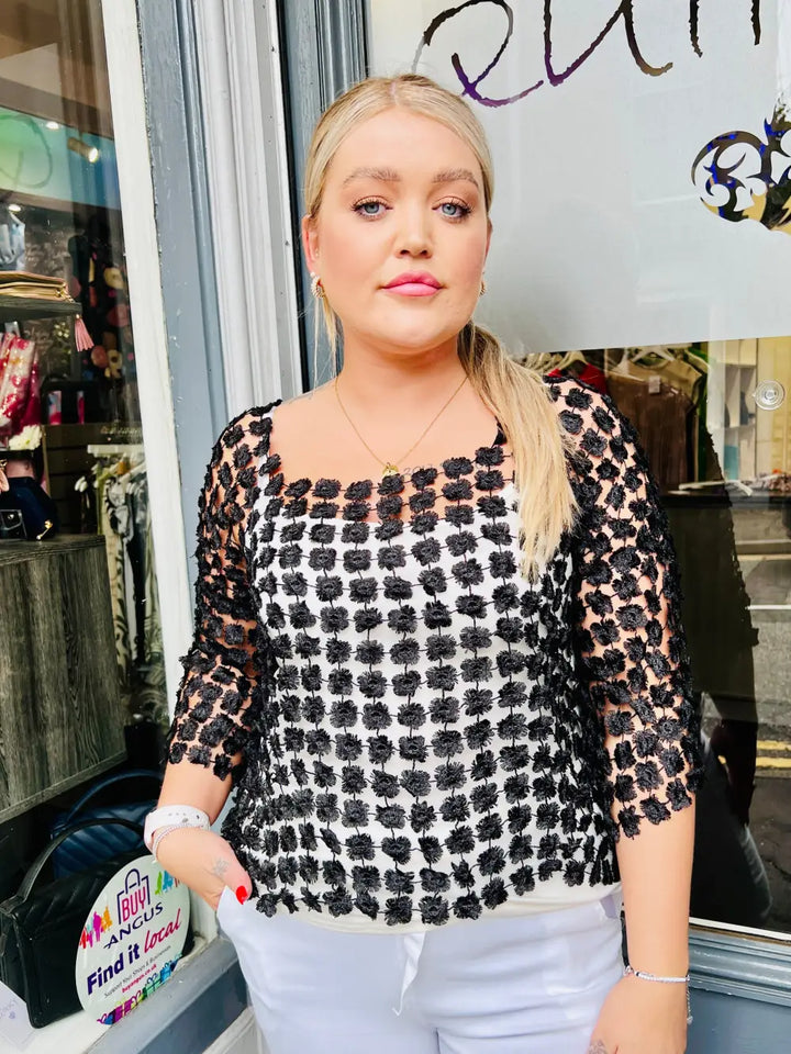 Florence Flower Top BLACK