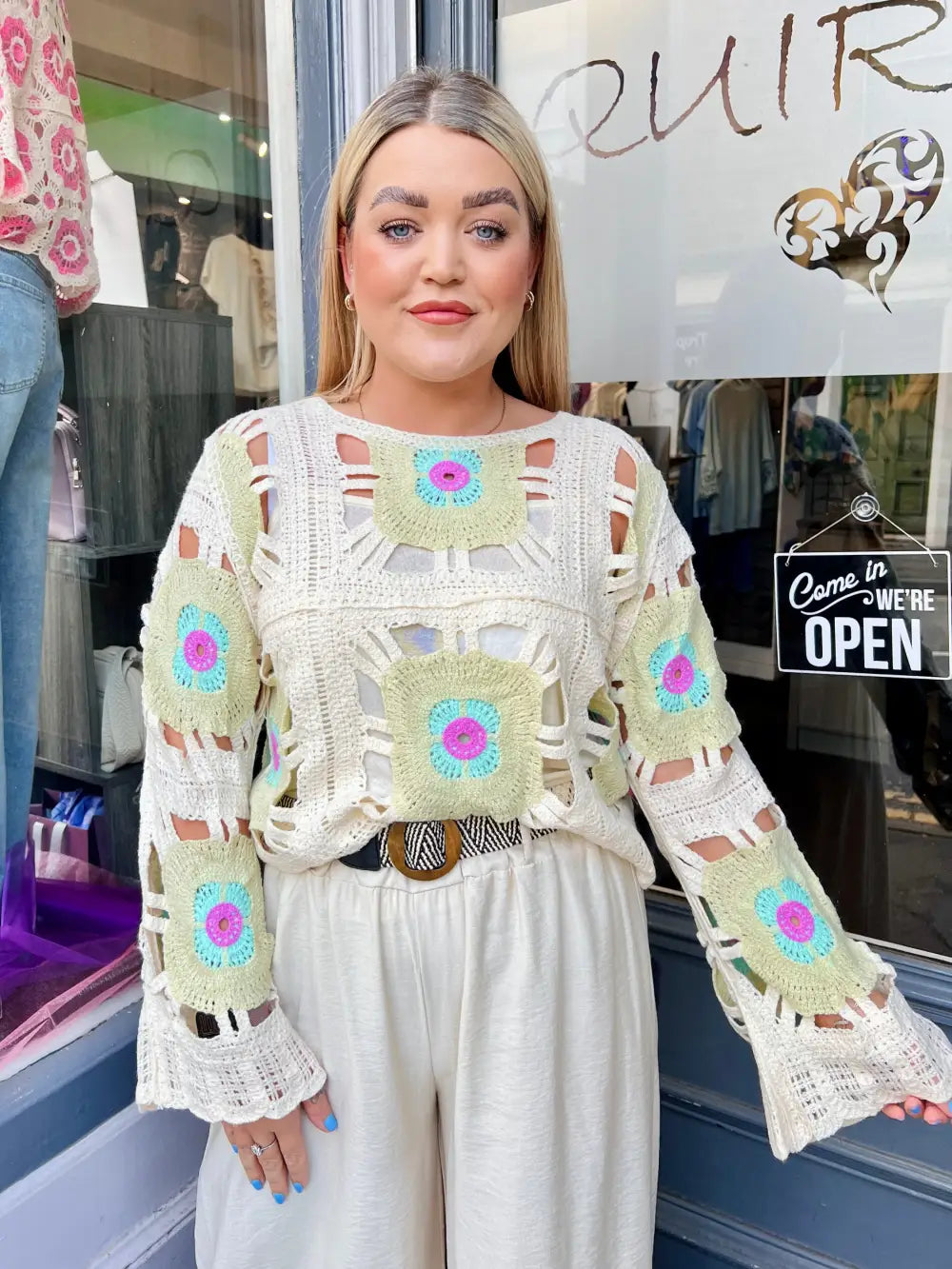 Flower Power Crochet Top MINT