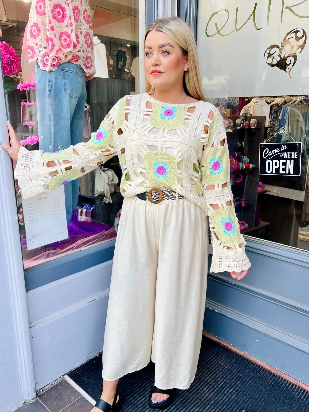 Flower Power Crochet Top MINT