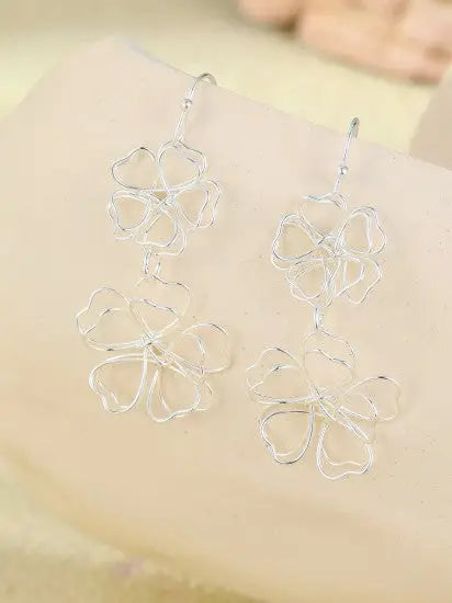 Gracee Filligree Daisy Earrings Silver