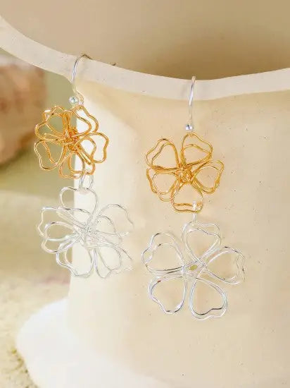 Gracee Filligree Daisy Two Tone Earrings Silver and Gold