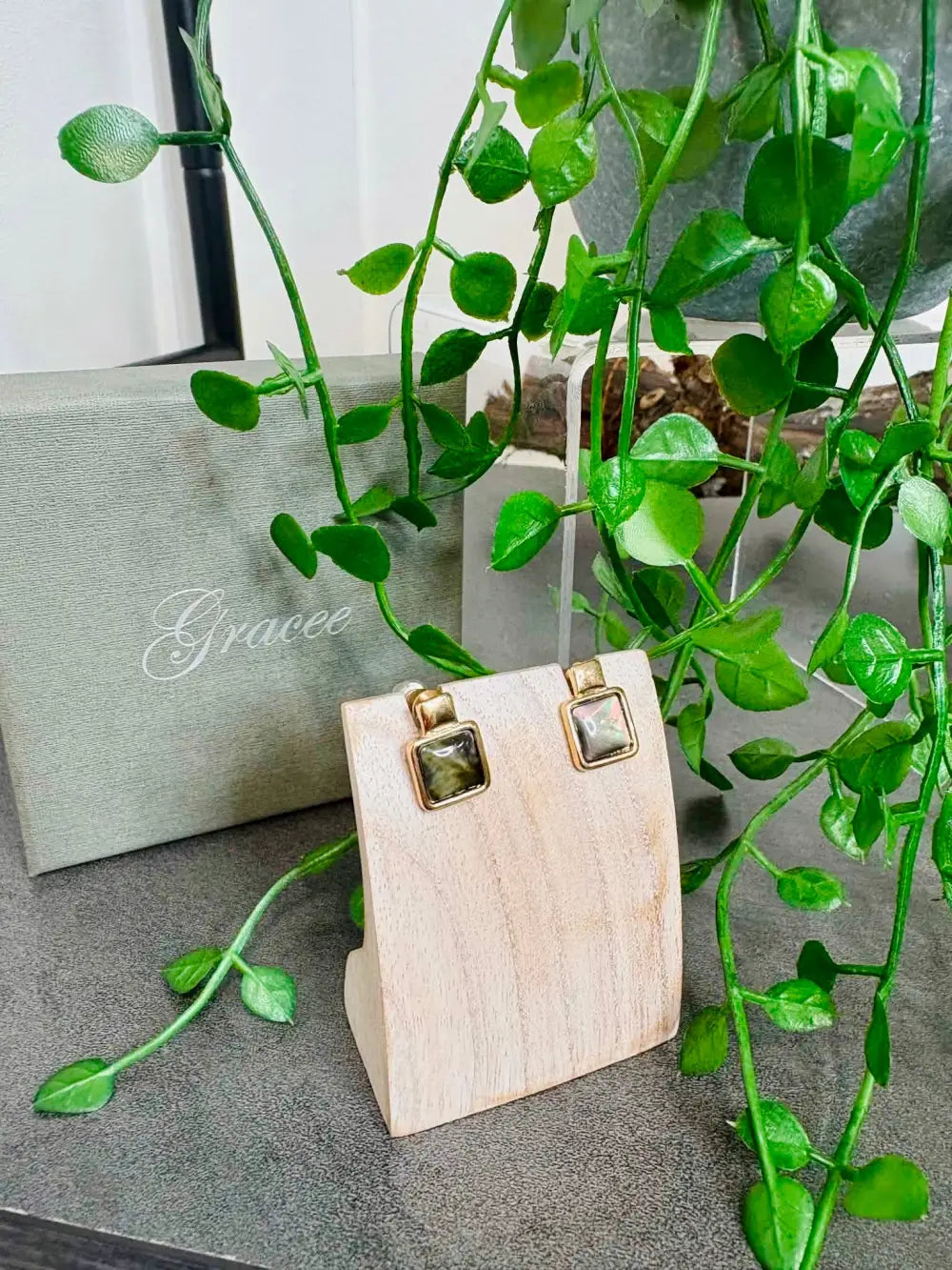 Gracee Short Square Abstract Earrings GOLD