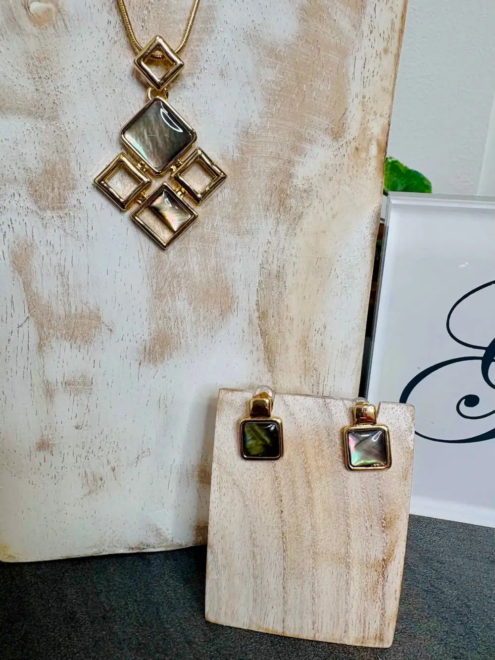 Gracee Short Square Abstract Earrings GOLD