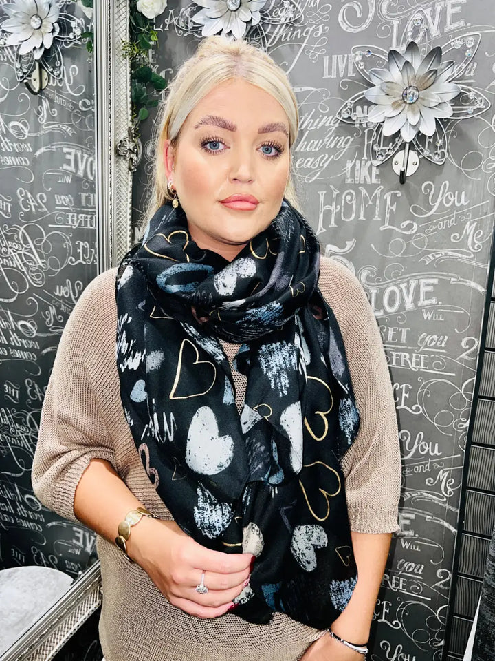 Graffiti Heart Print Scarf BLACK