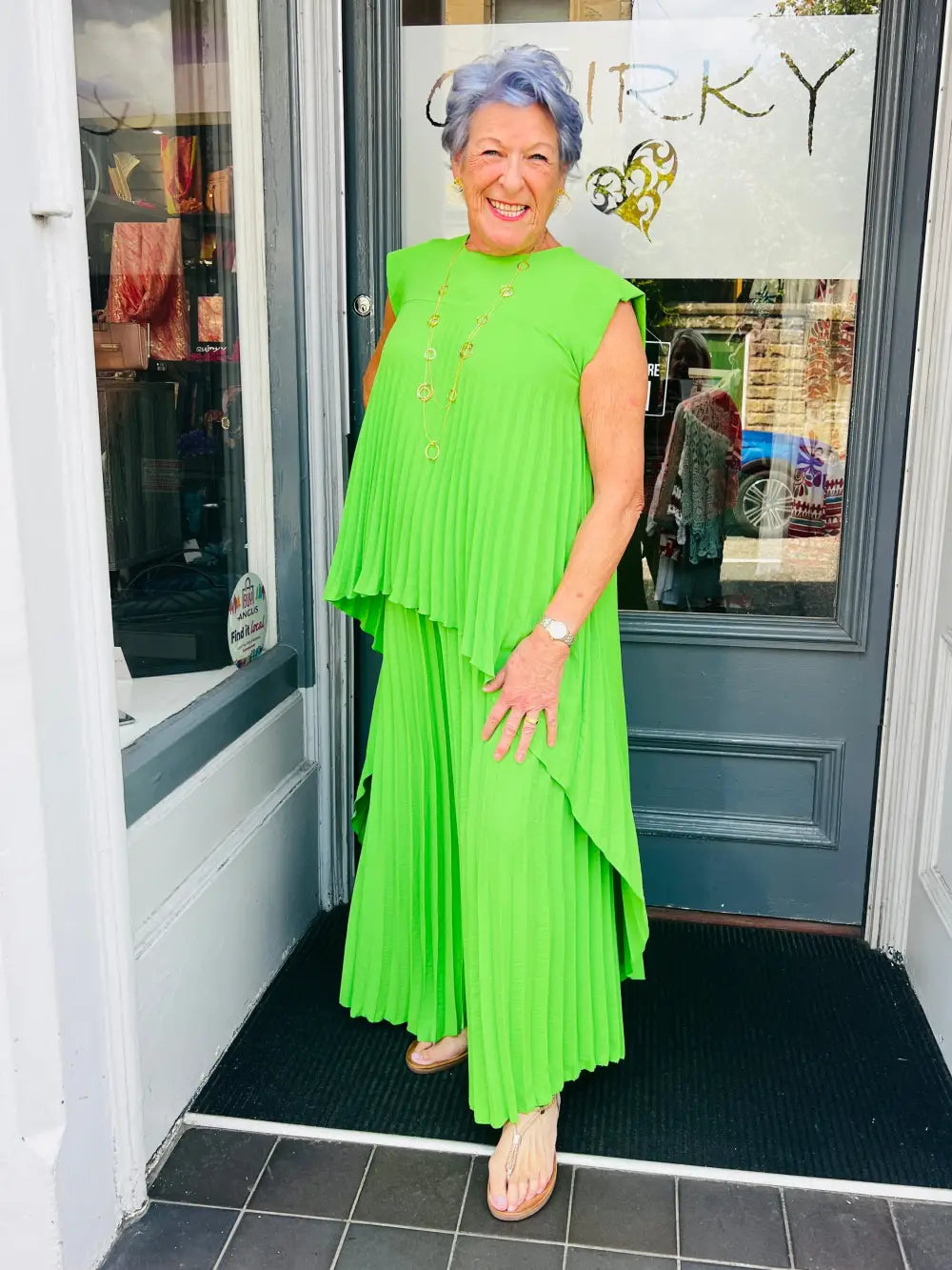 Hallie Hi-Low Pleated Top APPLE GREEN