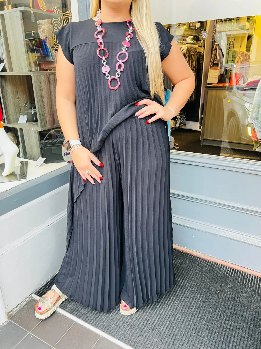 Hallie Pleated Wide Leg Trousers BLACK