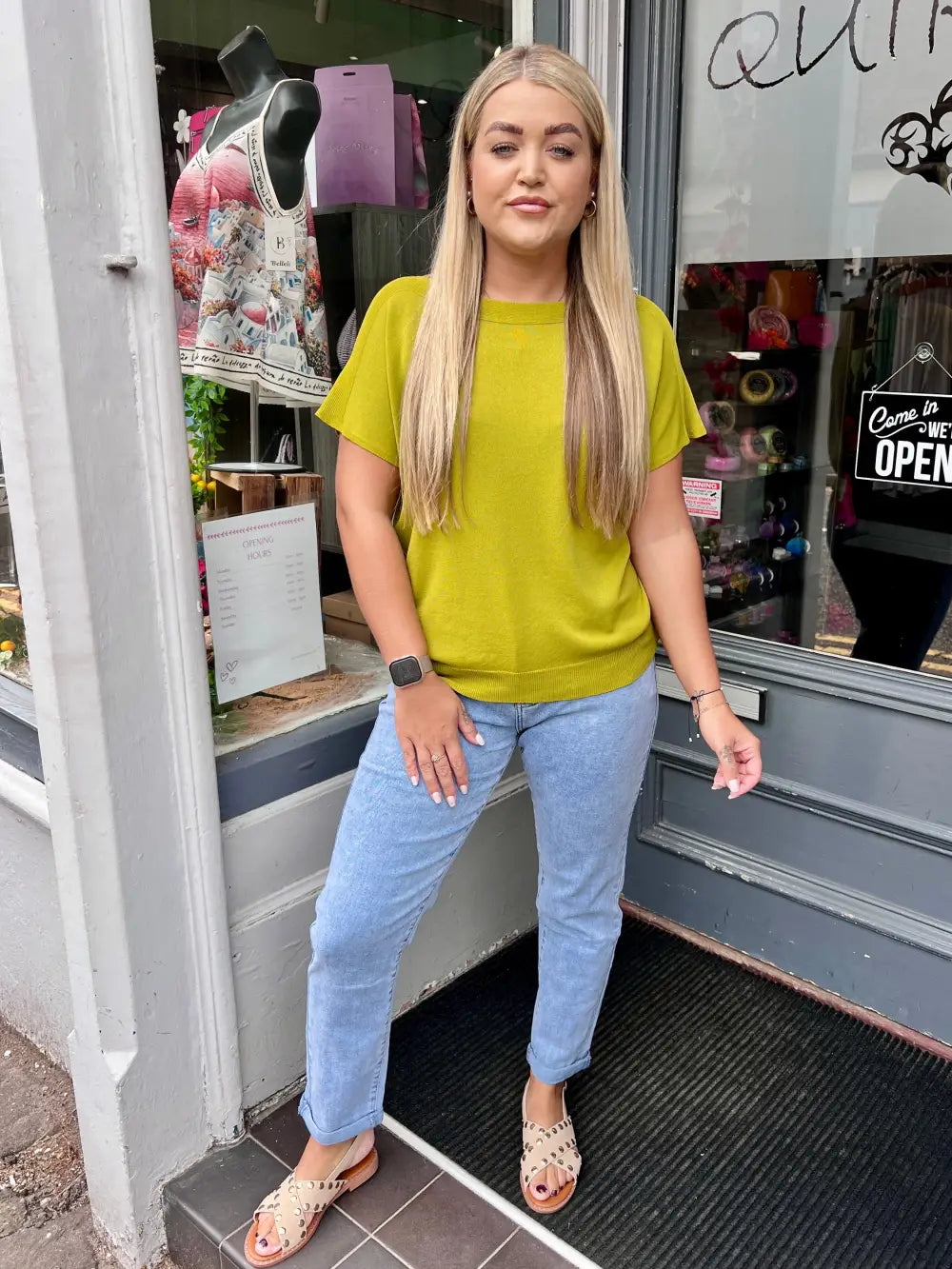 Jenna Fine Knit Short Sleeve Top APPLE