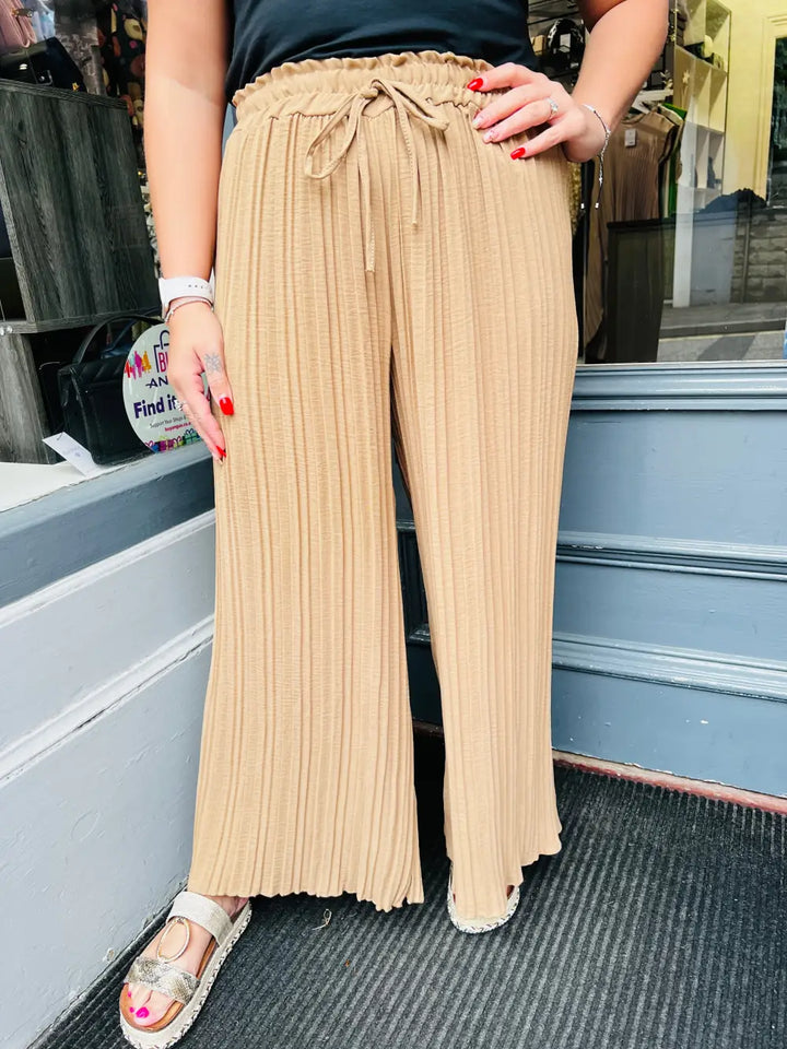 Jenna Pleated Trousers CAMEL