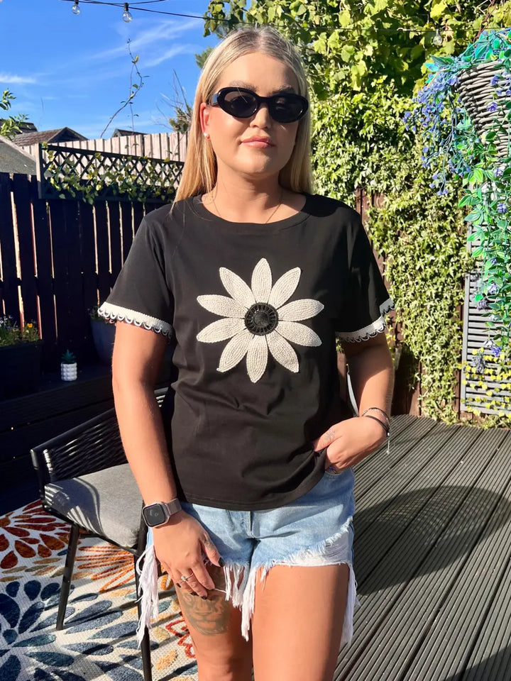 Kerri Embroidered Flower T-Shirt BLACK