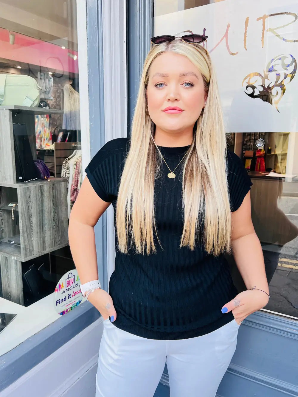 Kylie Fine Knit T-Shirt BLACK