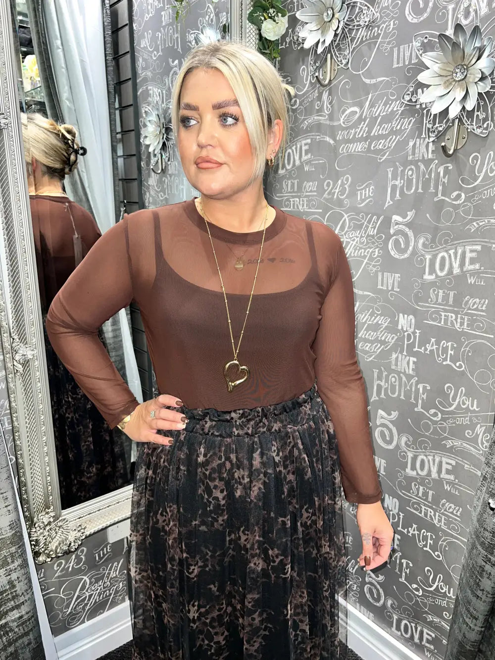 Layer Mesh Top BROWN - Tops