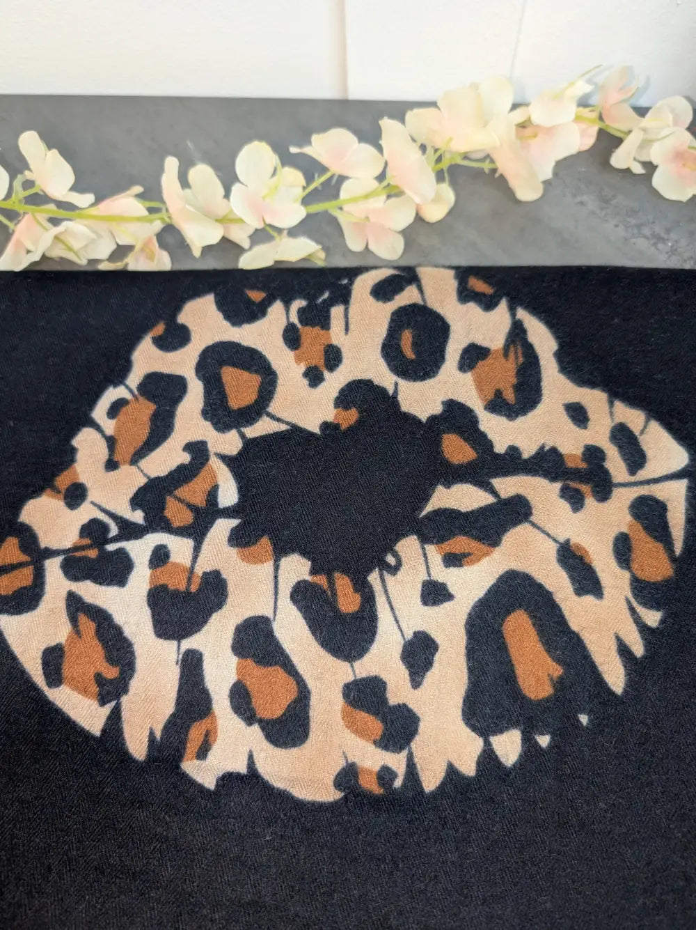Lip Animal Print Scarf BLACK