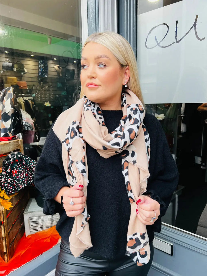 Lip Animal Print Scarf CAMEL