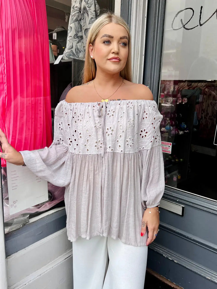 Louisa Broderie Anglais Top STONE