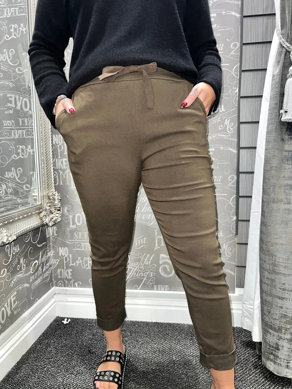 Magic Trousers CHOCOLATE