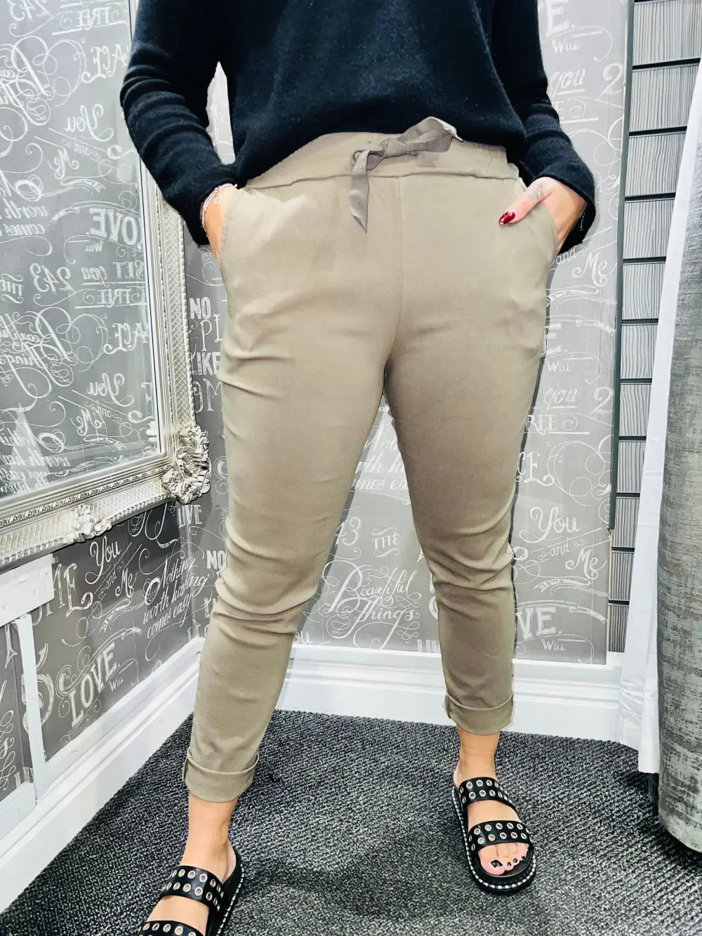 Magic Trousers MOCHA