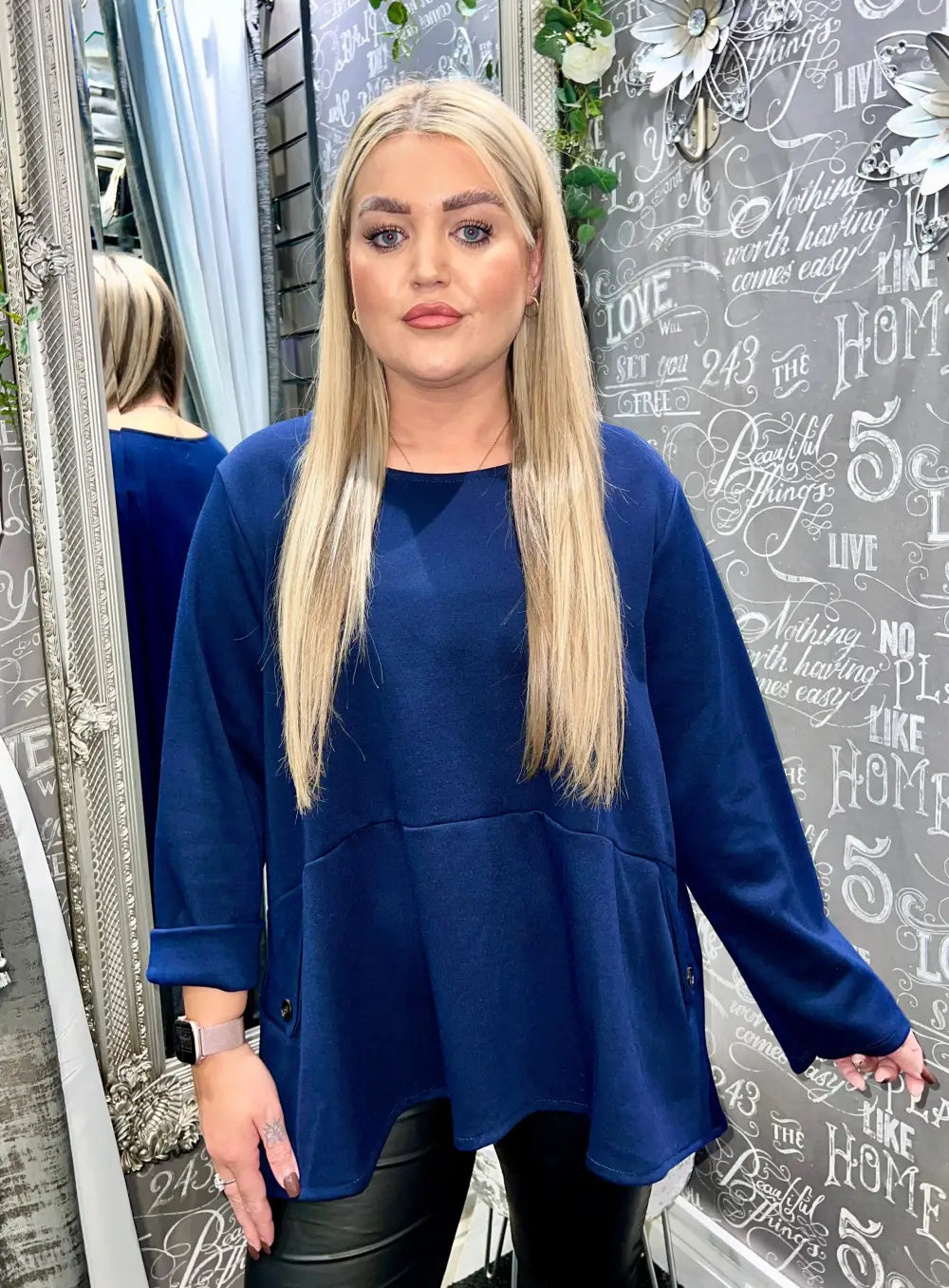 Mayan Made In Italy Top NAVY - Tops