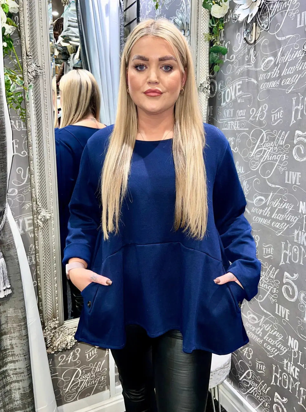 Mayan Made In Italy Top NAVY - Tops