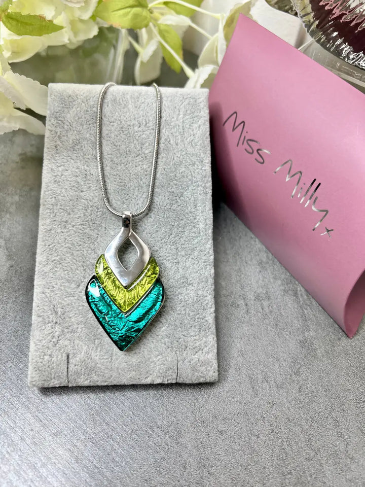 Miss Milly Diamond Resin Necklace GREEN