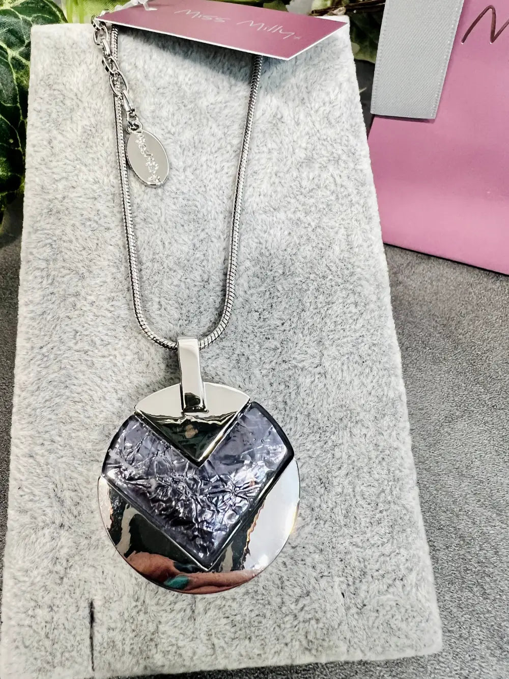 Miss Milly Grey Chevron Necklace