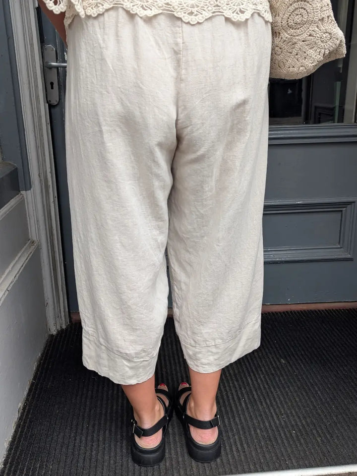 Olivia Linen Cropped Trousers BEIGE