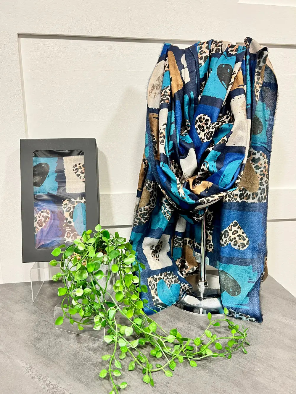 Patchwork Heart Scarf NAVY - Scarf