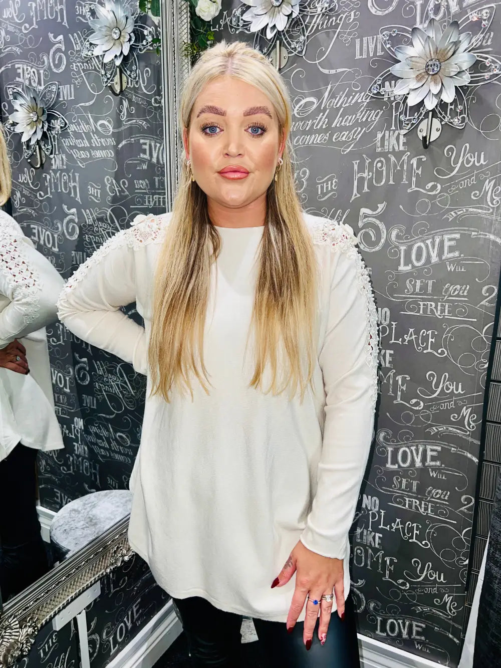 Pearl Lace Shoulder Jumper CREAM