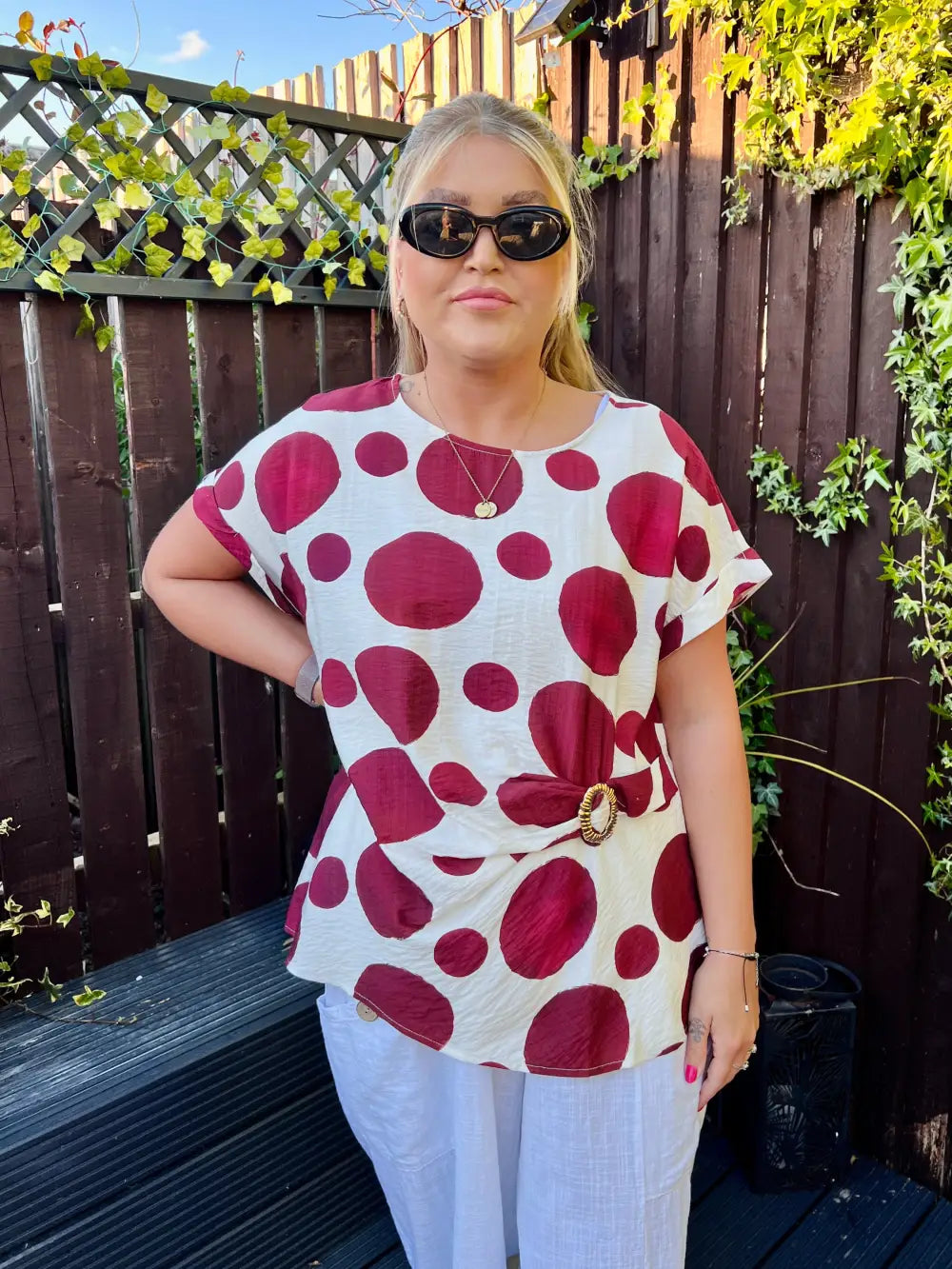 Remi Polka Dot Buckle Top WINE