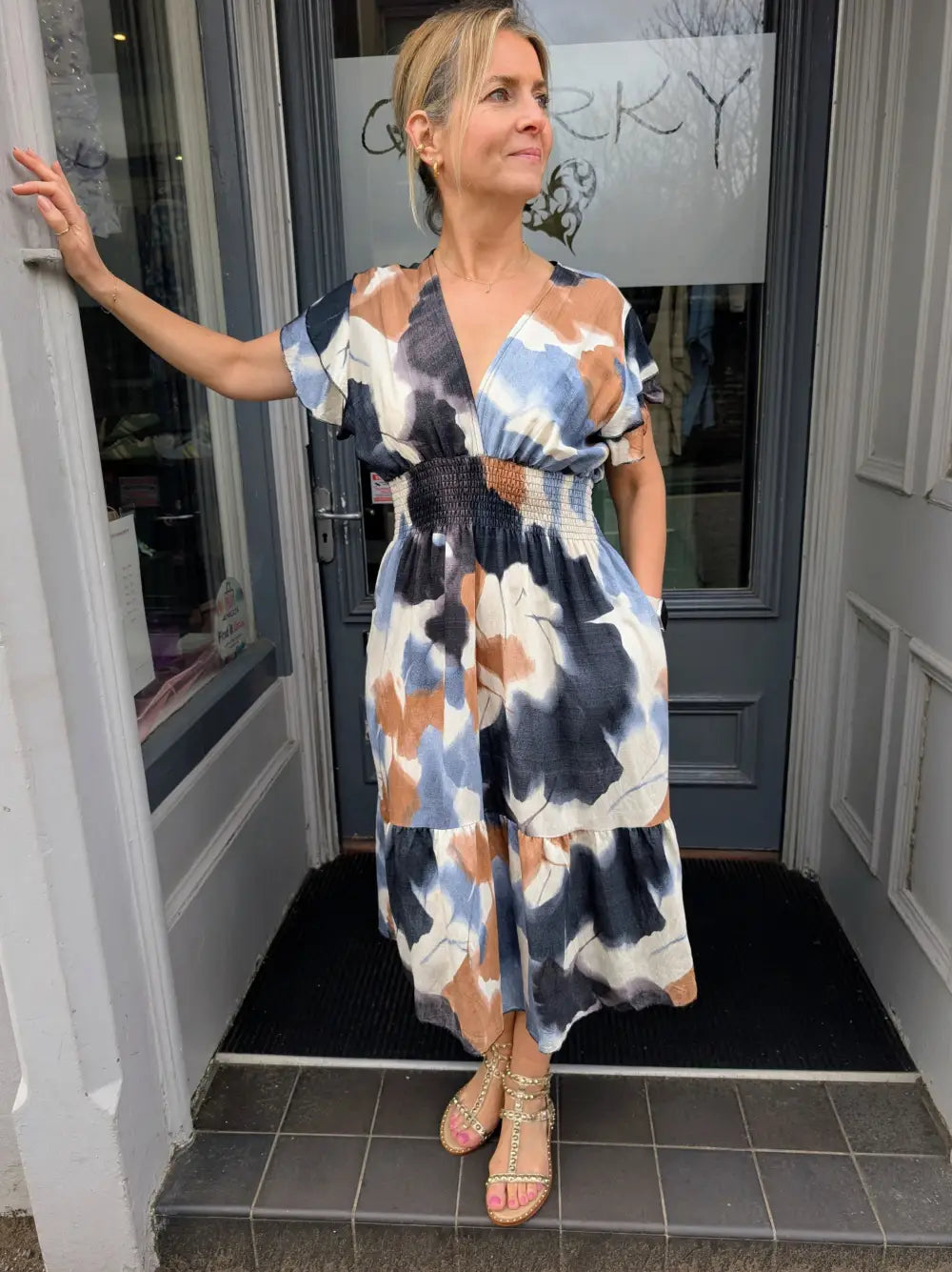 Romy Abstract Midi Dress BLACK