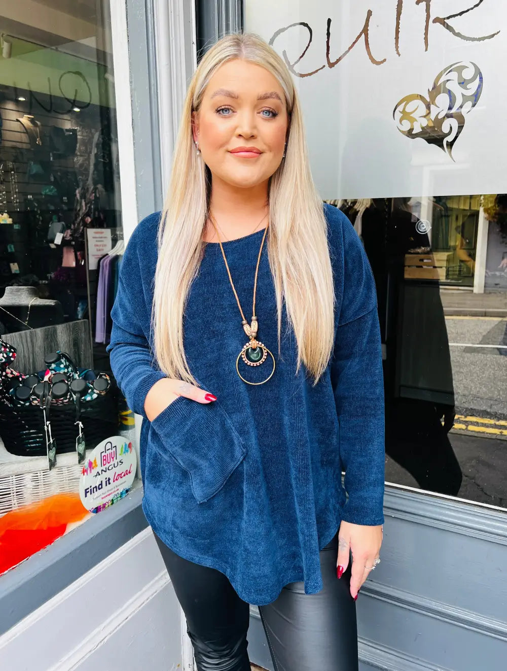 Rosie Chenille Necklace Top NAVY