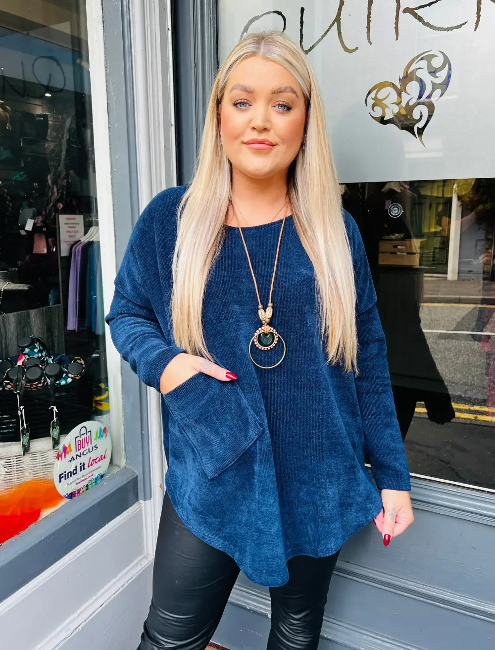 Rosie Chenille Necklace Top NAVY