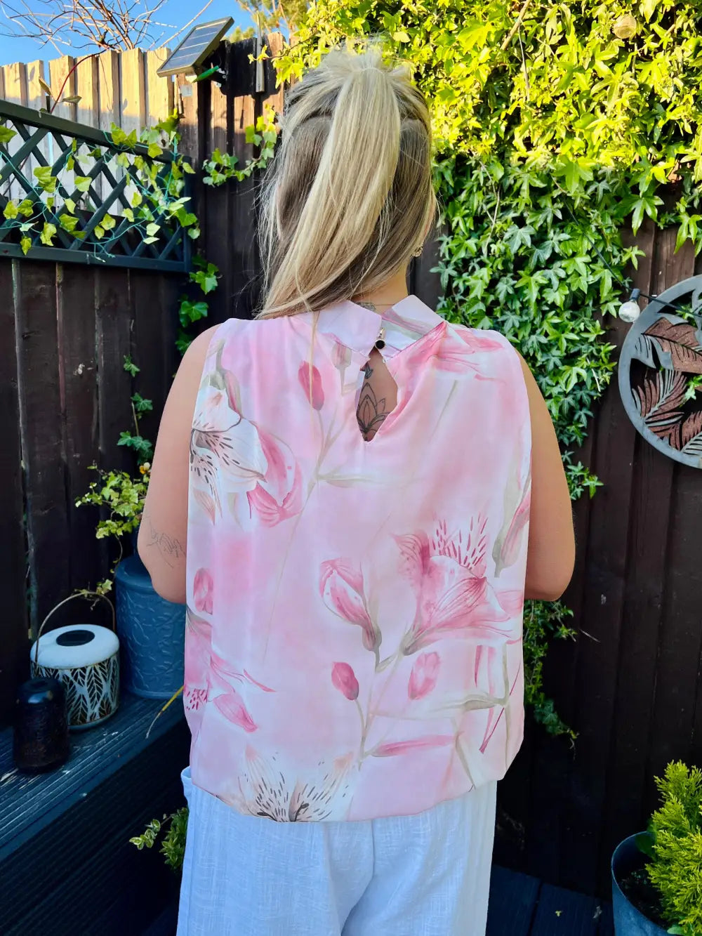 Rylee Halterneck Floral Blouse BLUSH