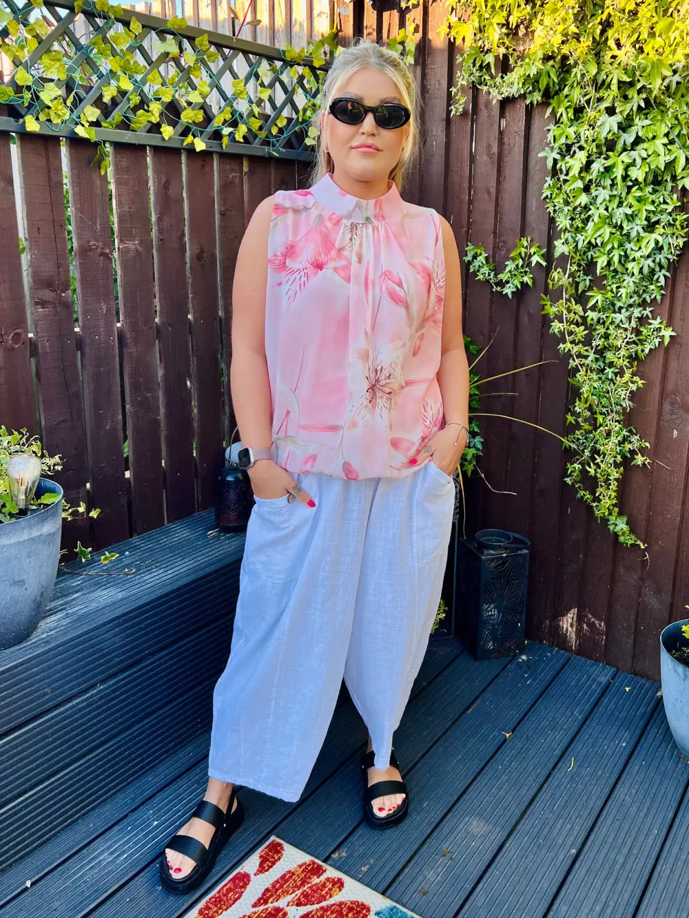 Rylee Halterneck Floral Blouse BLUSH